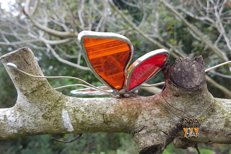 garden decor insect figurine Butterfly suncatcher bug art outdoor decoration flower pot ornament stained glass planter stake