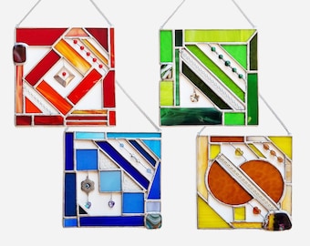 Abstraktes Glasfenster im Art-Deco-Stil