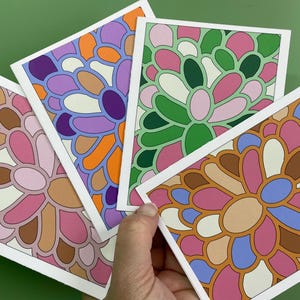 Cartões florais abstratos vibrantes: designs modernos e ousados para agradecimentos, presentes e mensagens (conjunto de 4 padrões)