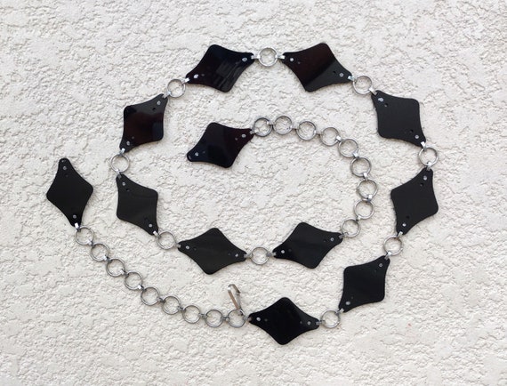 Vintage Chain Belt Acrylic Plastic Black and Red … - image 9