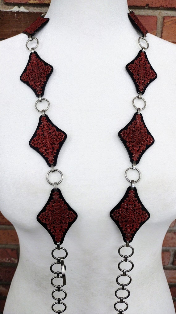 Vintage Chain Belt Acrylic Plastic Black and Red … - image 5