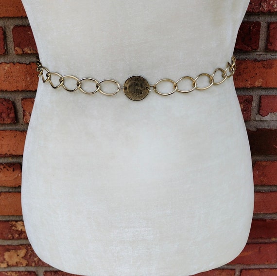 Vintage Gold Metal Coin Chain Belt - Elizabeth II & Georgivs  display picture 2