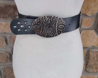 Chico\'s Vintage Western Genuine Leather Beaded  Buckle  Belt Chicos womens large leather hardware western large buckle  main image 2