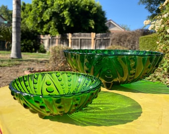 Vintage Mid Century Anchor Hocking Emerald Green Footed Chip and Dip Bowl Set