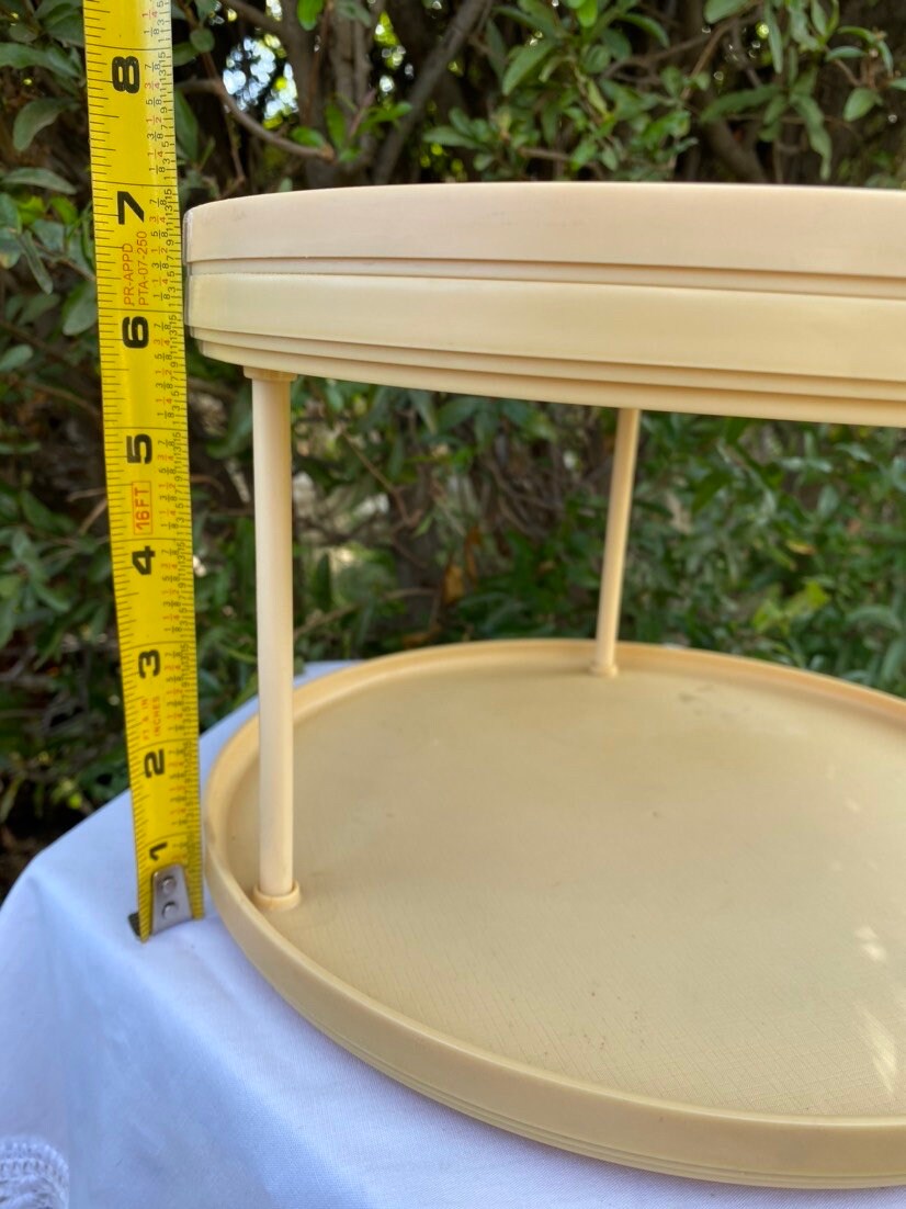 Vintage 1970s Beige Rubbermaid Two Tier Lazy Susan Rotating Etsy