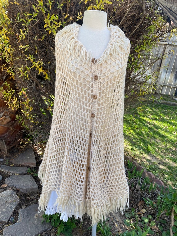 Vintage 1960’s Boho The Broadway Wool Knit Poncho… - image 1