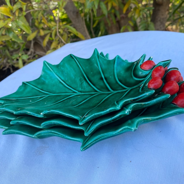 Vintage 1960’s Holland Mold Ceramic Holly Leaf, Christmas Nesting Dishes