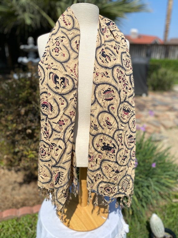 Vintage inspired boho floral - Gem