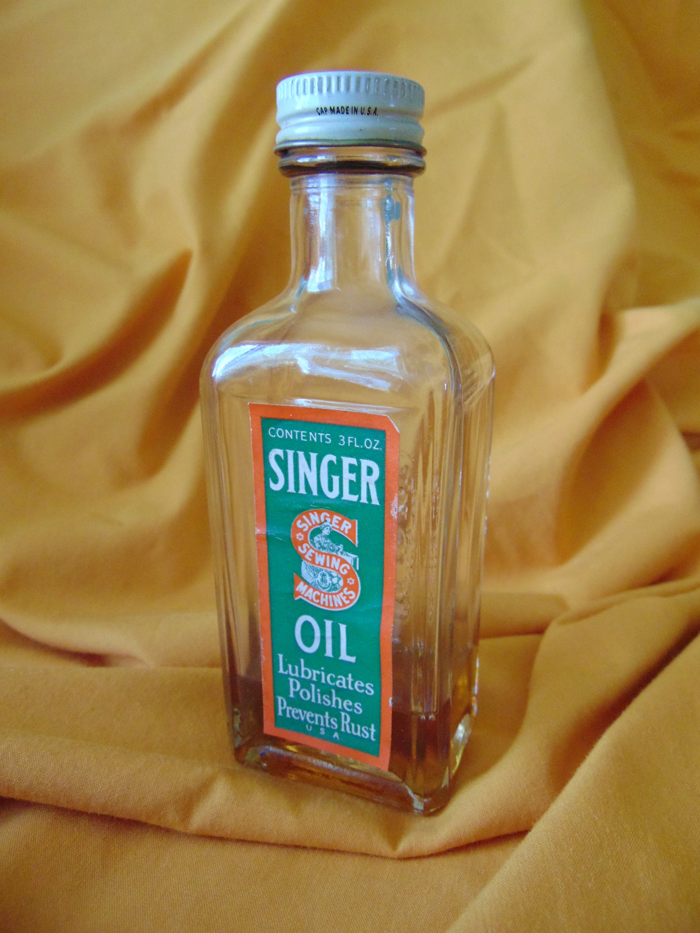 Vintage Singer Sewing Machine Oil bottle 40's Excellent Etsy