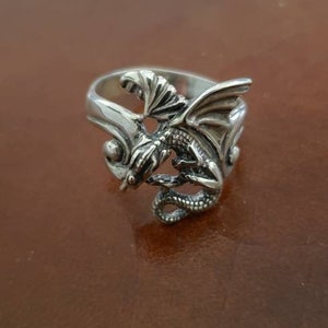 Dragon ring mans in sterling silver