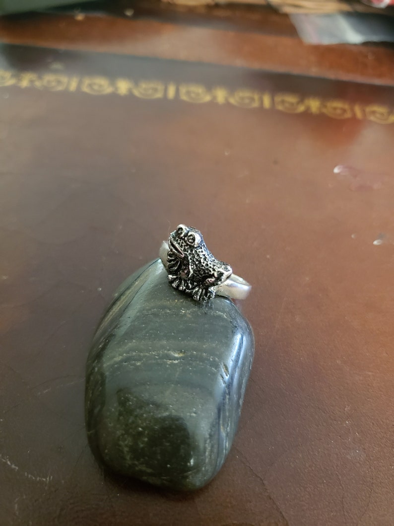 Toad Ring Frog Ring in Sterling Silver