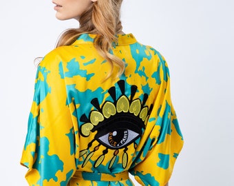 Printed long beach kimono with embroidered SNAKE application
