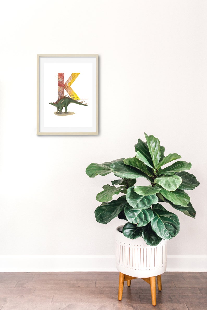 Lettre K, Kenteosaurus Dinosaur print, Vertical ABC Dinosaur Illustration , Alphabet Dinosaur Wall Art, décor de chambre pour enfants, art ABC imprimable image 3