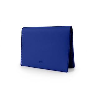 Cartera plegable de piel de grano completo hecha a mano en azul cobalto