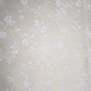 108&quot; Climbing Rose - Antique White
