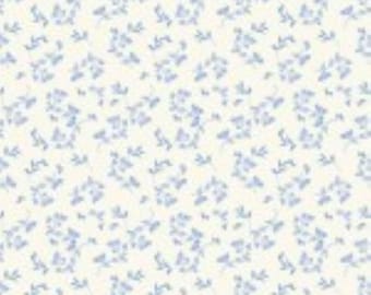 107/108" Penelope Stems - Cream