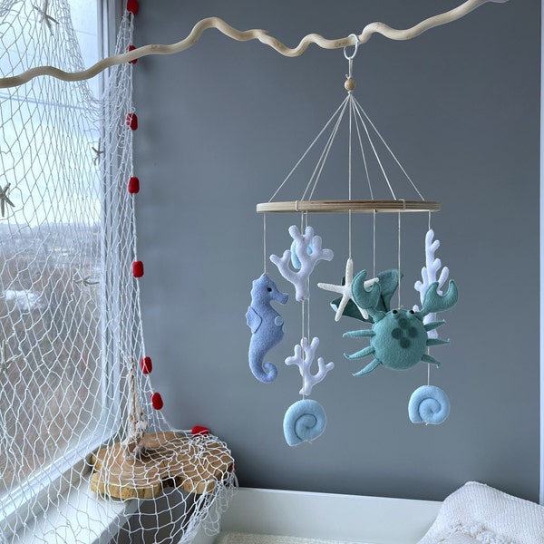 Nautical nursery mobile, Baby boy mobile ocean, Sea creatures cot mobile : crab, sea horse, corals, manta, star fish, Crib mobile hanging