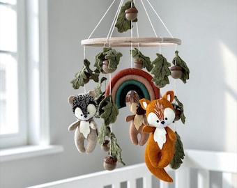 Woodland-babymobiel — Eikels & Rainbow-wiegmobiel