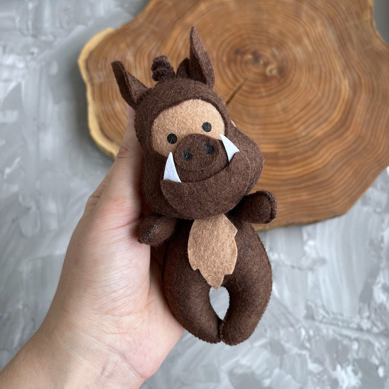 Woodland baby play gym toys/ Forest animals play gym/ Woodland nursery accessory/ Felt Montessori toys hanging/ Baby shower and newborn gift boar