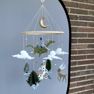 Dragon baby mobile. Knight themed baby mobile. Woodland nursery decor. Castle baby mobile. Cot mobile hanging. Baby shower gift idea.
