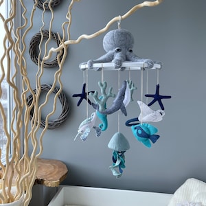 Ocean baby mobile, Nautical nursery mobile, Whale crib mobile, Octopus felt mobile, Turtle mobile, jellyfish baby mobile, Baby boy mobile