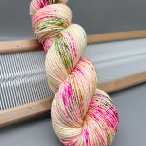 Meadowsweet Hand Dyed Yarn: Pink Green Speckled Superwash Merino DK