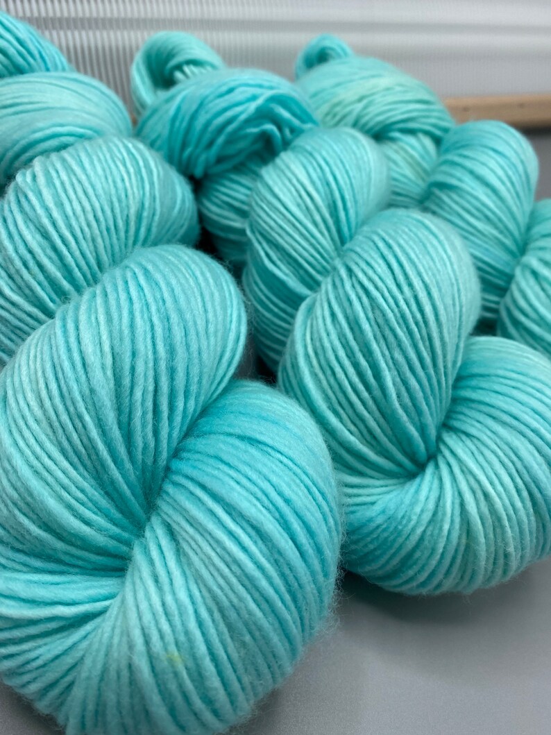yarn knit gift lace sock fingering sport dk worsted aran bulky super bulky hand dyed yarn Caribbean ~ blue yarn