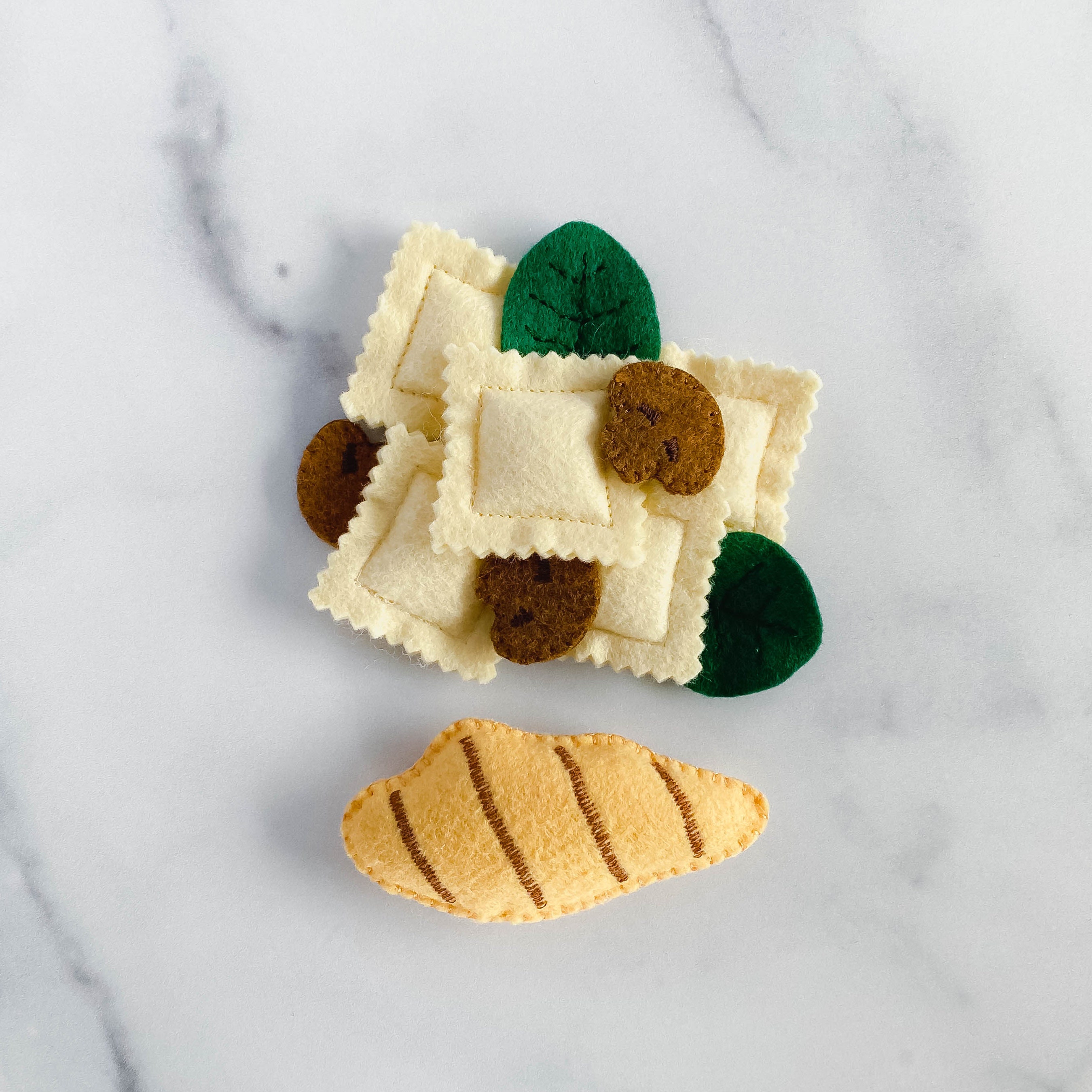 Felt Chicken & Mushroom Spinach Ravioli | Felt Food | Montessori ...