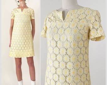 60s Floral Lace Shift Dress | Mod White and Yellow Daisy Floral Lace Minidress | XS
