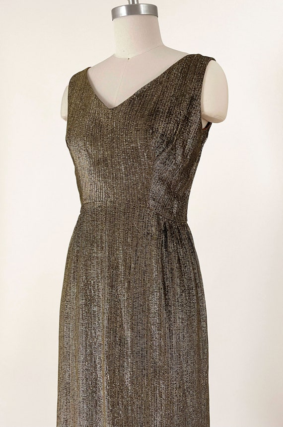 70s Gold Metallic Gown | Gold Lurex V-Back Maxi D… - image 4