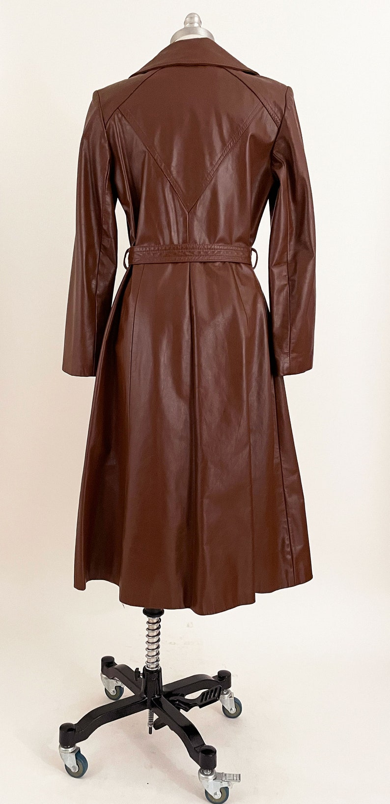 Men's Vintage 70s Brown Leather Belted Jacket M