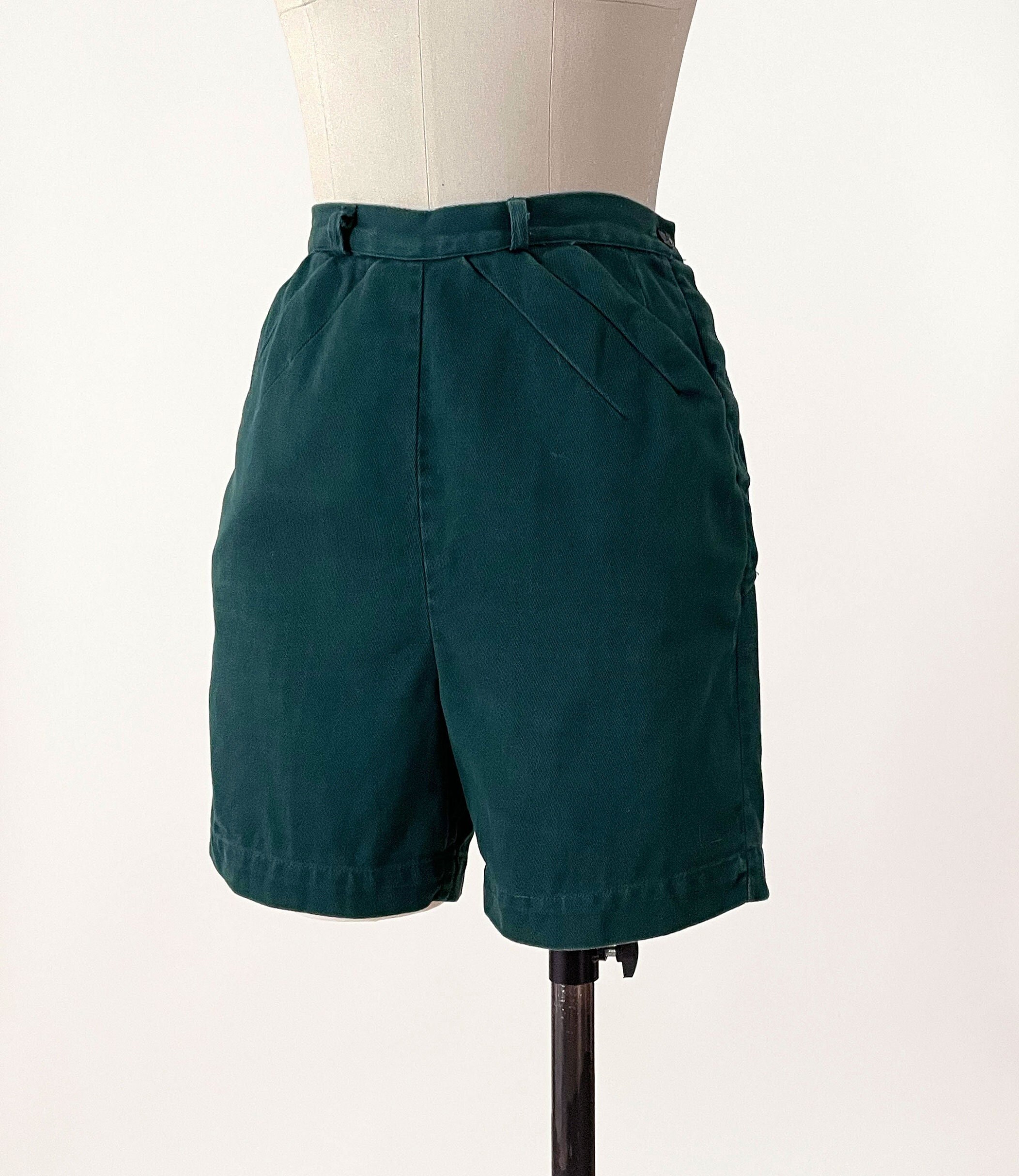 ★codegraphy★ 90S CGP Pique Shorts Green CBCU3PS025GN 1950s Girl Scouts Troop Leader Shorts | Forest Green Side