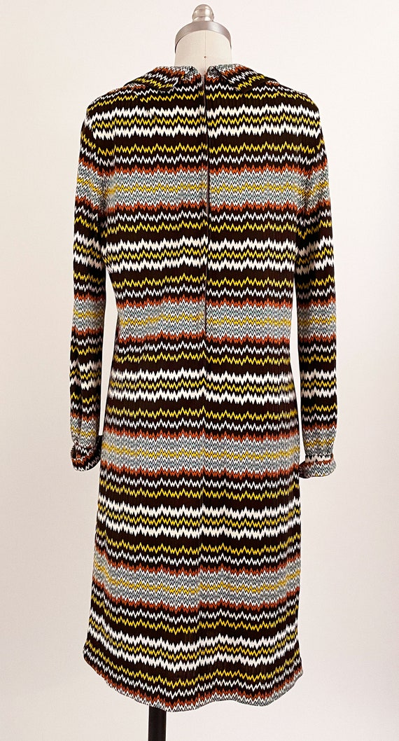 60s Abstract Zig Zag Psychedelic Shift Dress | Te… - image 6