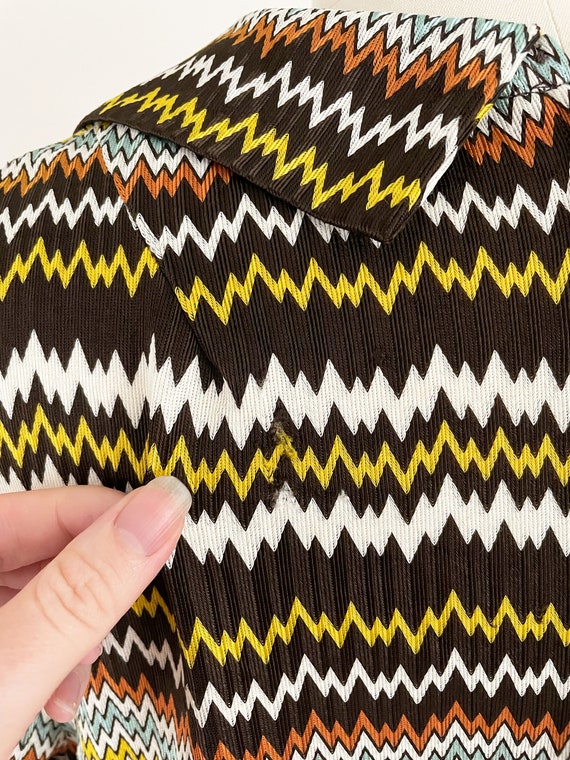 60s Abstract Zig Zag Psychedelic Shift Dress | Te… - image 8
