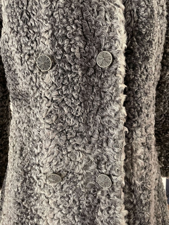 60s Grey Curly Lamb Swing Coat | Le Viens De Four… - image 3