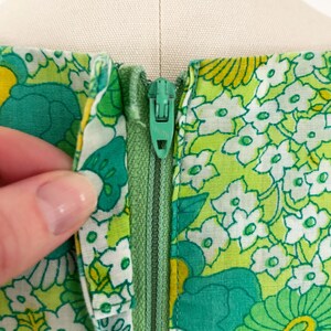 60s Lilly Pulitzer Style Green Floral Fit and Flare Dress | Small Medium image 9