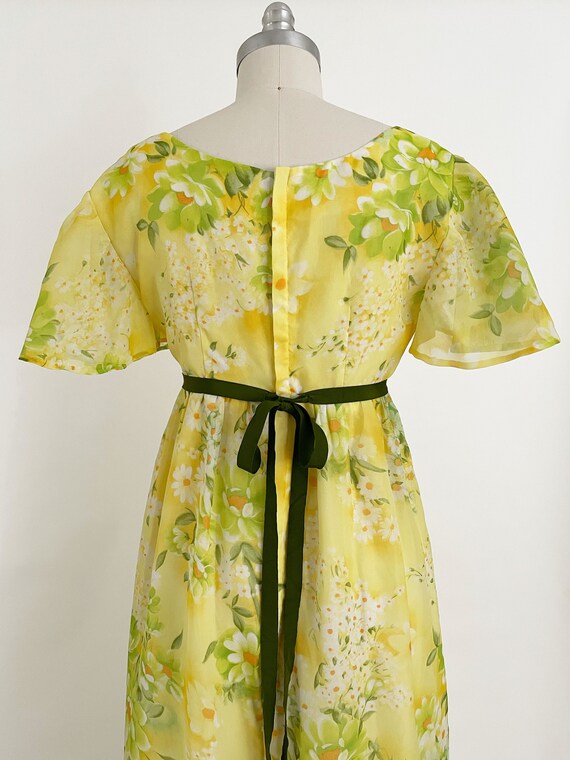 1970s Yellow Floral Empire Waist Gown with Ribbon… - image 5