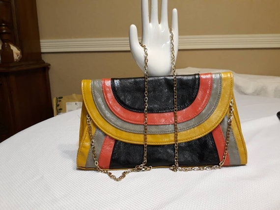 Mod Urban Expressions clutch
