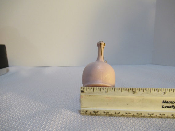 Vintage Kitschy Kelvin's Pink Whale Ring holder - image 6