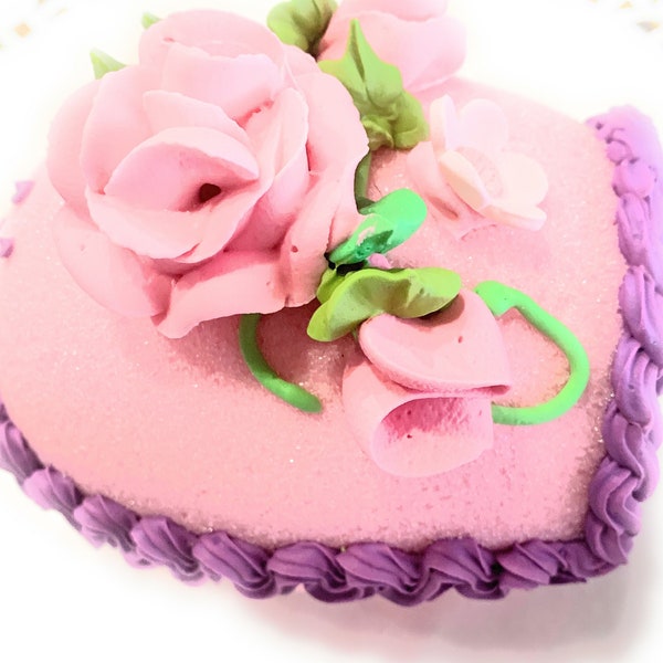 A Fanciful Twist: Let's Make Panoramic Sugar Eggs