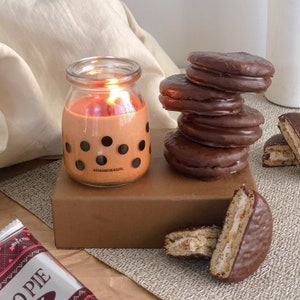 The Chocolate Marshmallow Pie Candle