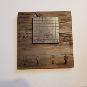 Chevrolet Barn Wood Sign with Key Hooks