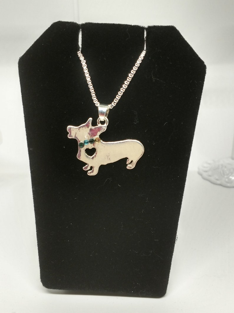 corgi pendant necklace