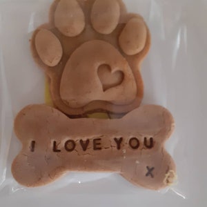 Personalised Dog treat. Organic Banana and natural peanut butter dog cookies with your own message. Vegan & gluten free image 7