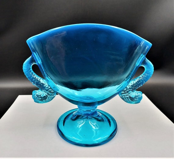Vintage FENTON Double Handle DOLPHIN FISH Blue Glass Fan Vase - Etsy