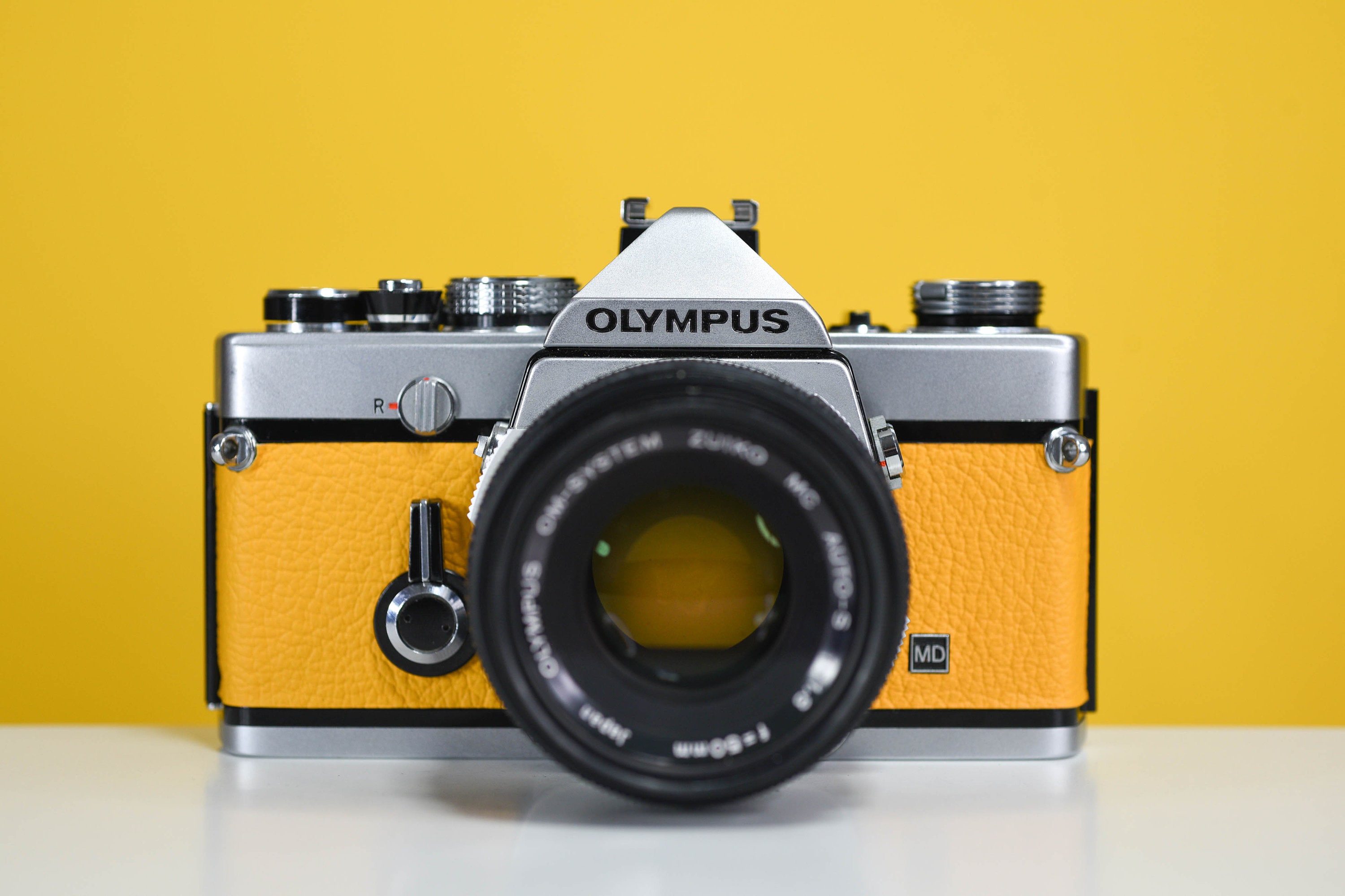 ジュピターMさん⌘OLYMPUS OM-1 ＋ 50mm F1.8⌘ Black Olympus OM-1 & 50mm F1.8 Lens Operation - YouTube