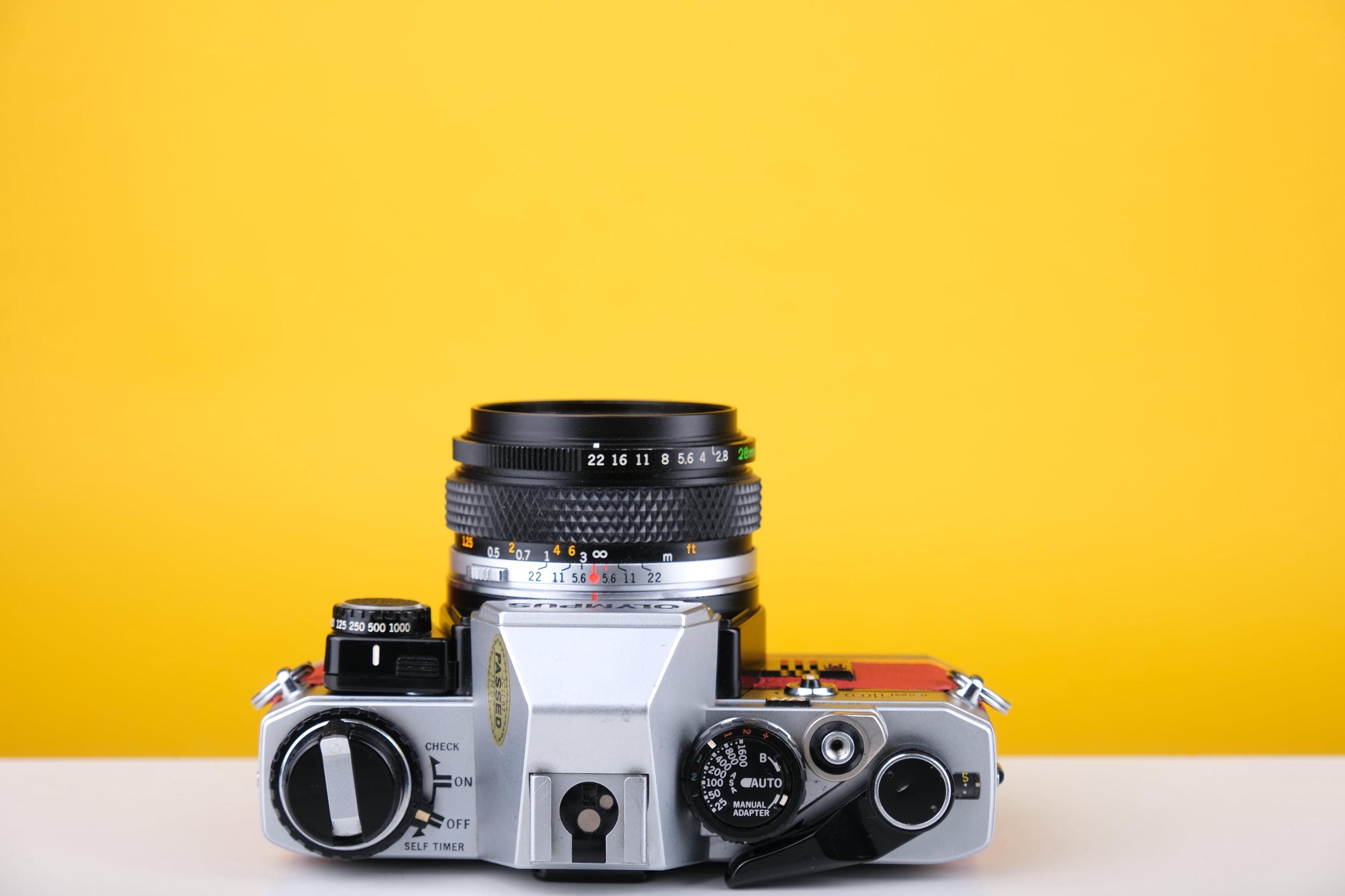 オリンパス OM10 SLR ビンテージ 35 mm フィルムカメラ、Zuiko 50 mm