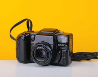 KONICA Z-up 80 Zoom フィルムカメラ多機能高性能　ケース付美品 KONICA Z-up 80【ランクB コニカ】2433532 | まるやまカメラ