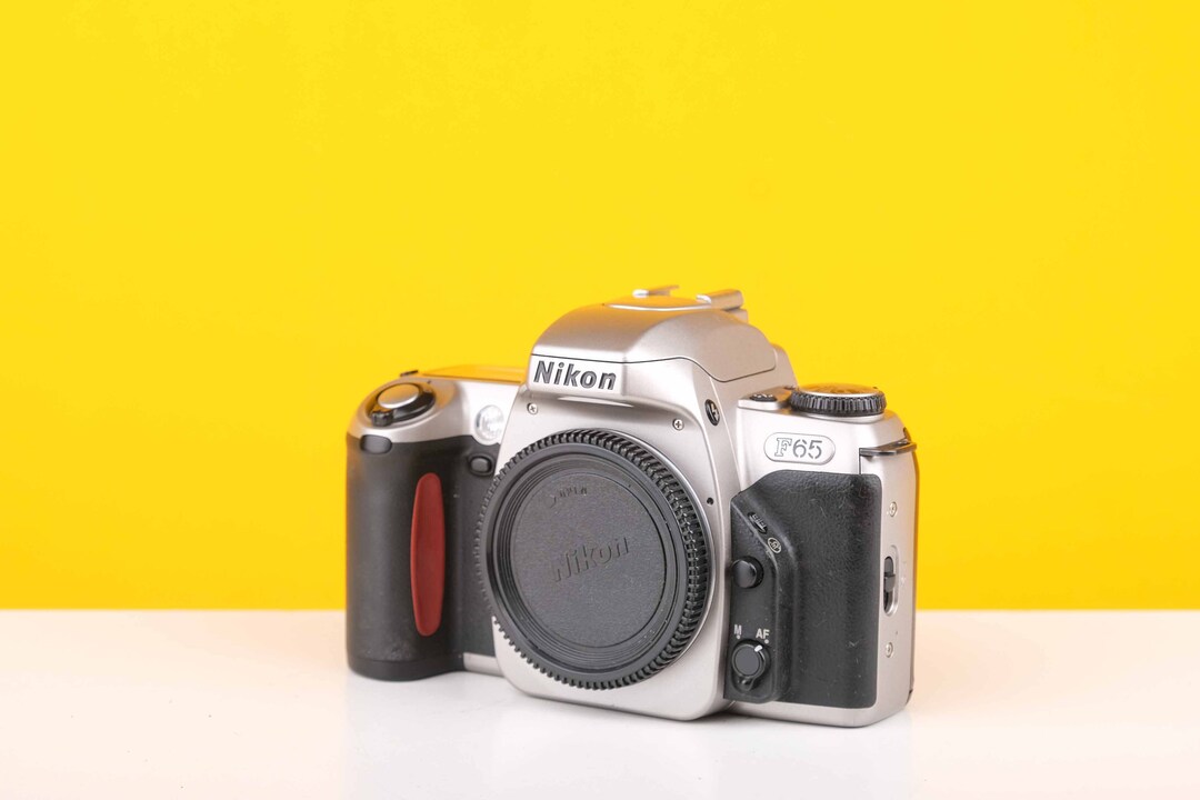 Nikon F65 フィルム一眼レフカメラ Nikon F65 35 mm 一眼レフフィルムカメラ本体 - Etsy 日本