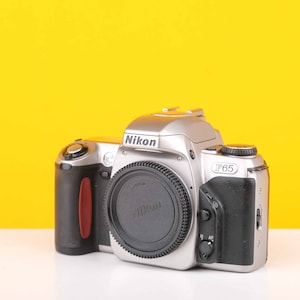 Nikon F65 35mm SLR Film Camera Body